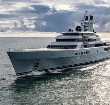 142m Lürssen Superyacht DRAGONFLY departs Lemwerder ahead of delivery