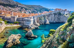 10 things to do on a yacht charter during the Dubrovnik Summer Festival