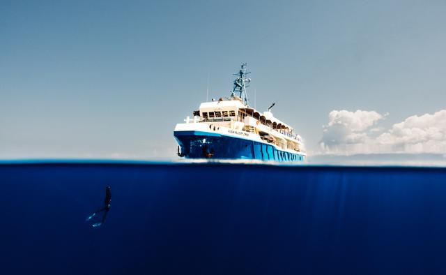 Kudanil Explorer Yacht Charter in Komodo