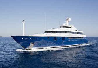 Sarah Yacht Charter in Mykonos