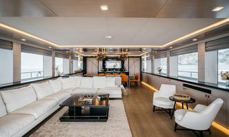 Heeus yacht charter Bering Yachts Motor Yacht