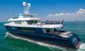 Ice 5 yacht charter Turquoise Yachts Motor Yacht